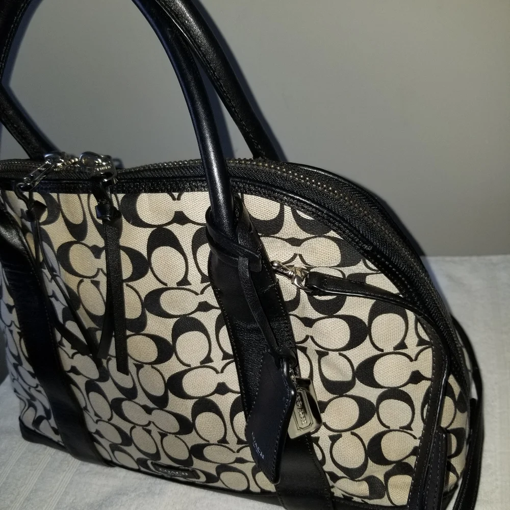 Coach Bleecker Preston Tote - Picture 5 of 15